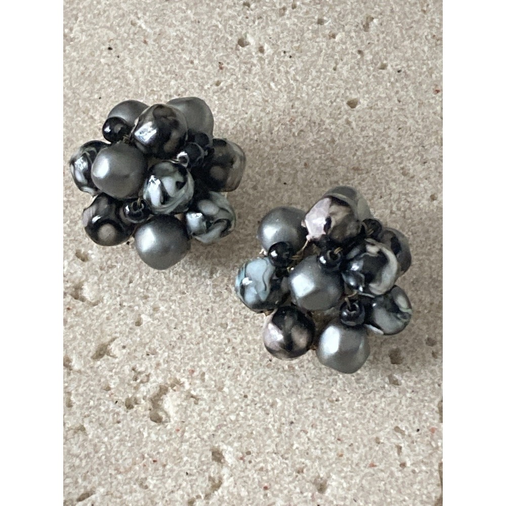 Vintage Hong Kong Gray Black Faux Pearl Cluster Clip On Earrings Chunky Glam
